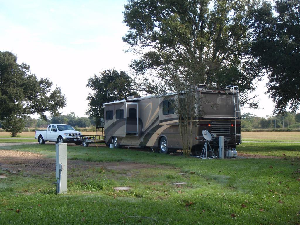 L'Acadie Inn & Rv Park Eunice Exterior photo